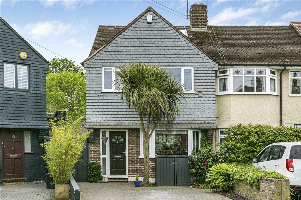 5 bed end terrace house for sale in Lincoln Avenue, Twickenham TW2 Zoopla