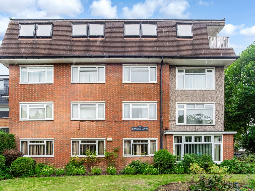 Property for sale in Flat 1, Kingates Court, Beckenham BR3, £525,000