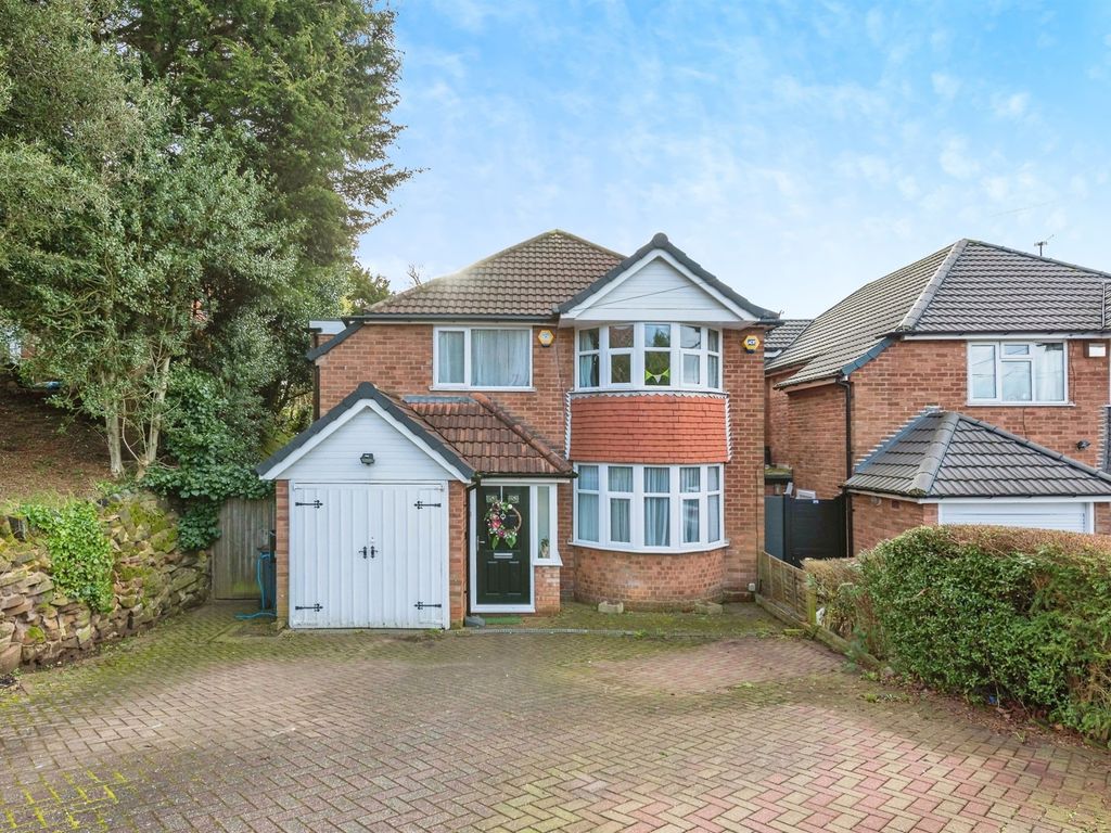 4 bed detached house for sale in Church Road, Sutton Coldfield B73, £