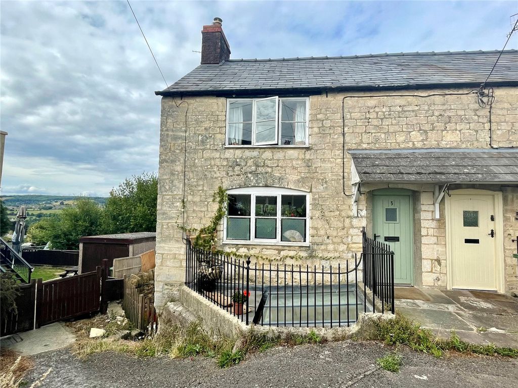 2 bed end terrace house for sale in Summer Street, Stroud