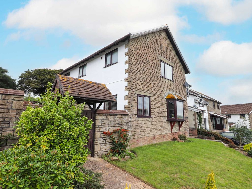 4 bed end terrace house for sale in Claremont Falls, Polperro PL13, £