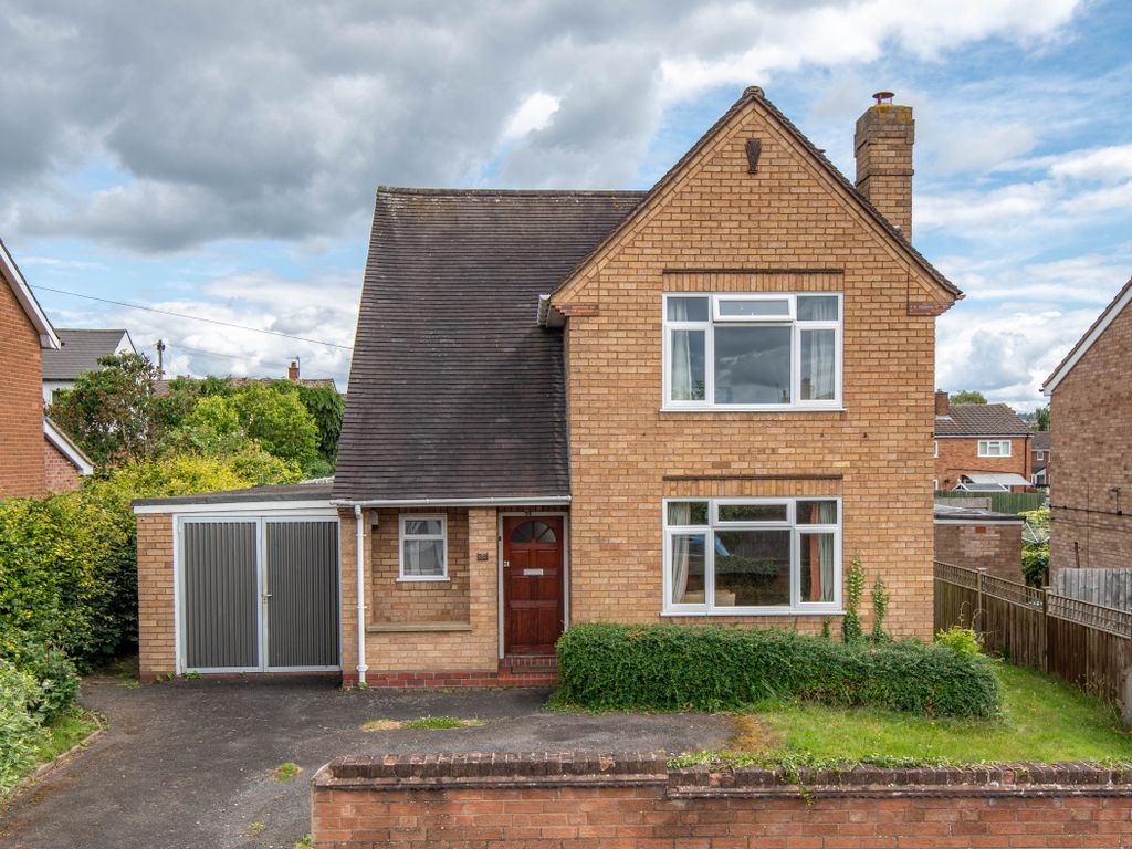 3 bed detached house for sale in Melbourne Road, Bromsgrove