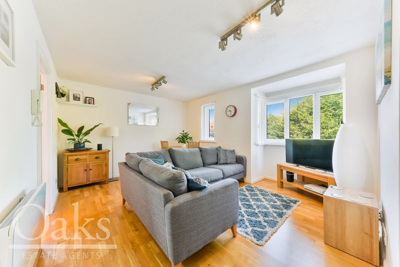 2 bed flat for sale in Woodgate Drive, London SW16 Zoopla