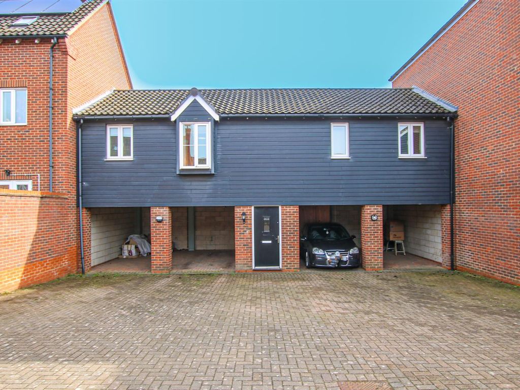 2 bed detached house for sale in Kingfisher Close, Cringleford, Norwich