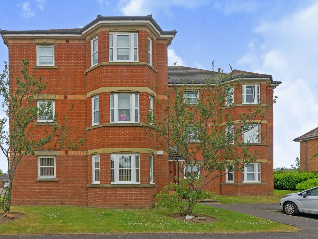 2 bed flat for sale in 21 Barrachnie Drive, Glasgow G69 Zoopla