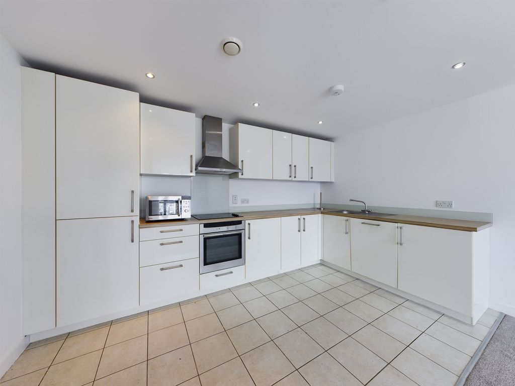 2 bed flat to rent in Railway Street, Hull HU1 Zoopla