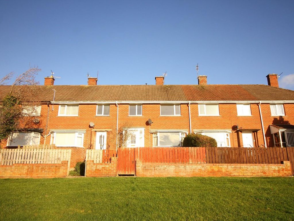 3 bed terraced house to rent in Castle Close, Morpeth NE61 Zoopla