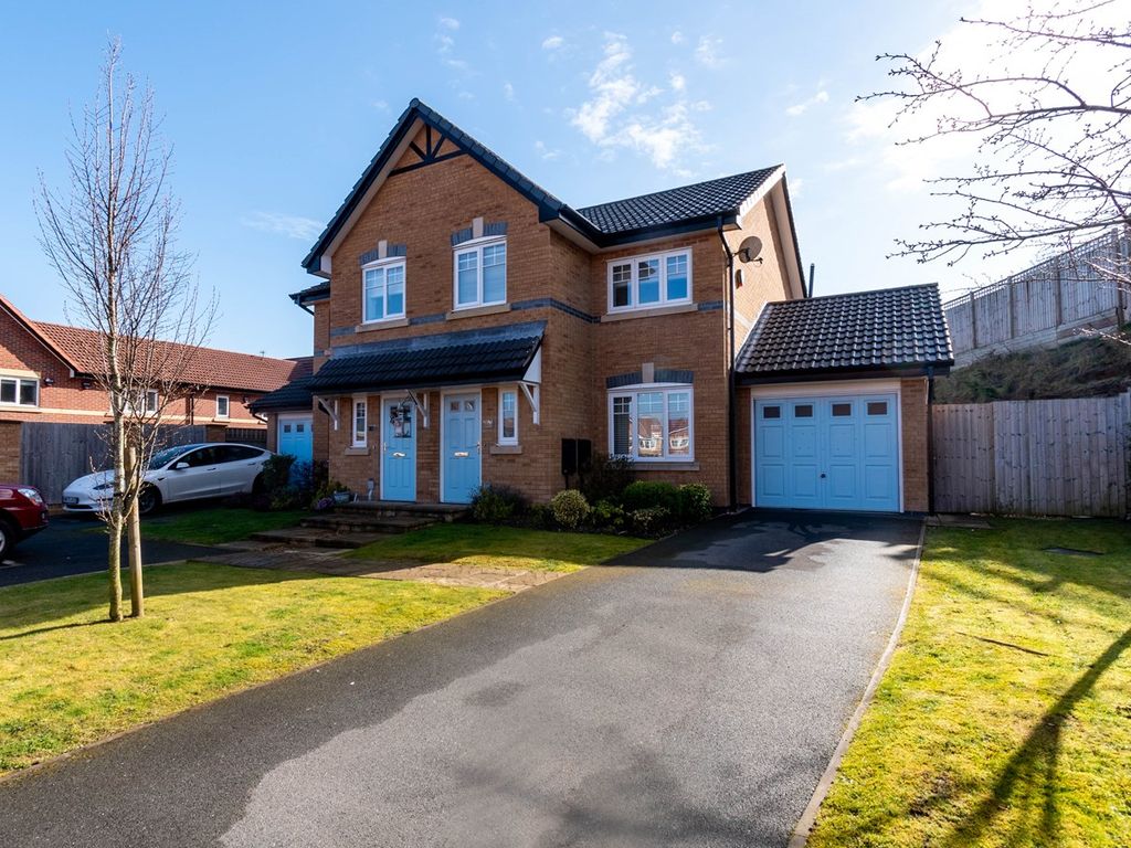 3 bed semidetached house for sale in Chelford Road, Eccleston, St