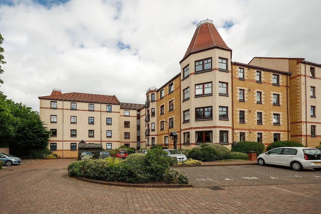 3 bed flat to rent in West Bryson Road, Polwarth, Edinburgh EH11 Zoopla