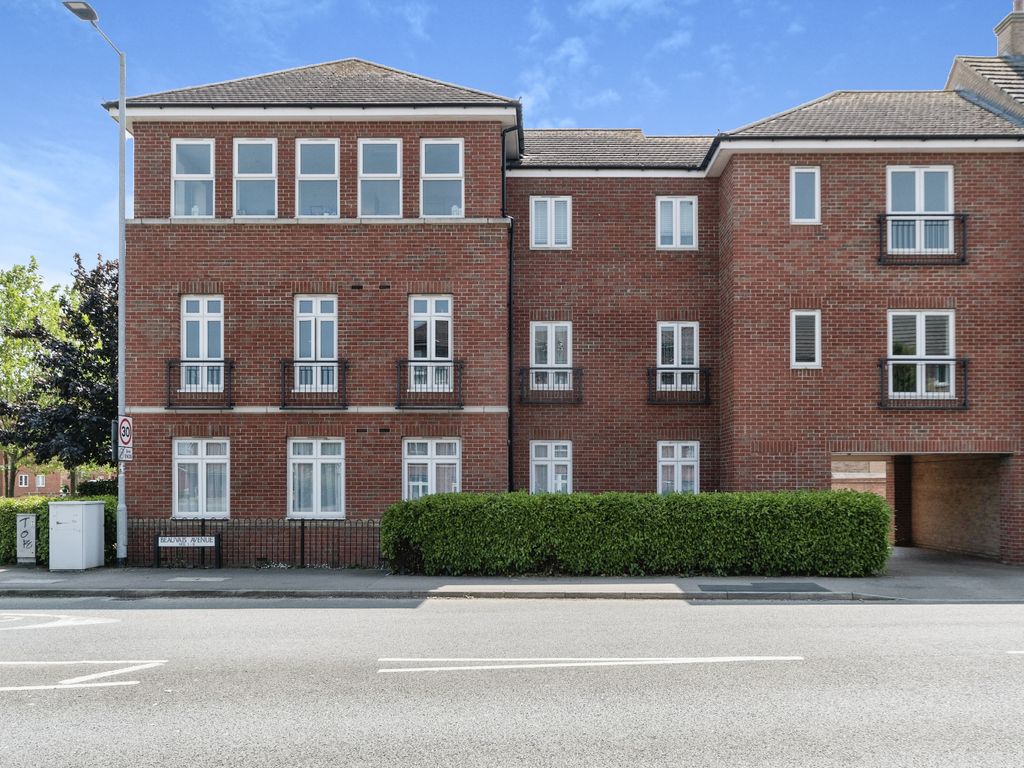 2 bed for sale in Carmichael Drive, Bedford MK42 Zoopla