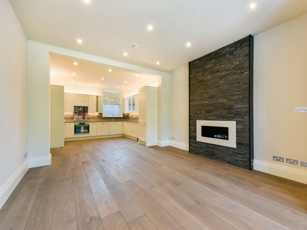 400 Fulham Palace Road, London SW6  