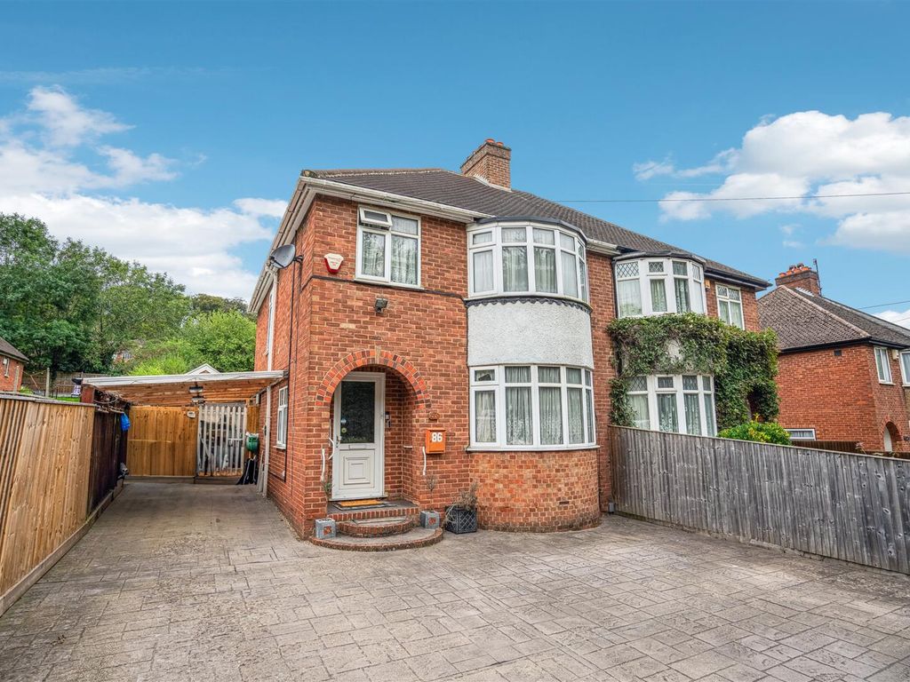 3 bed property for sale in New Road, High HP12, £440,000 Zoopla