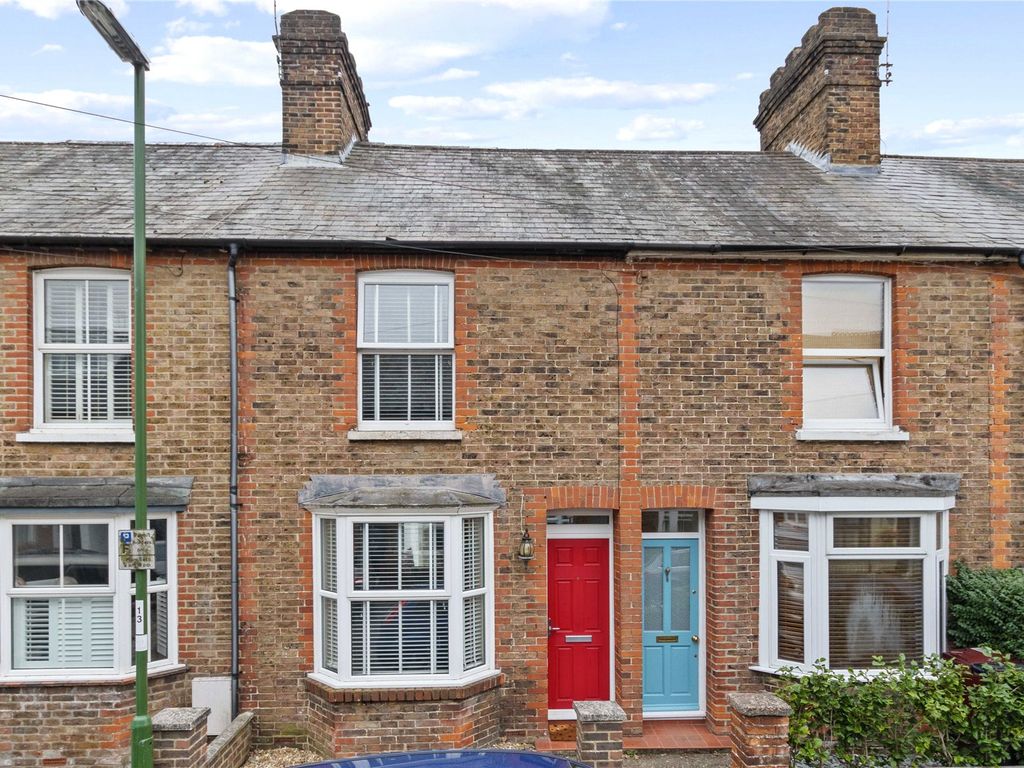 3 bed terraced house for sale in Whyke Lane, Chichester, West Sussex