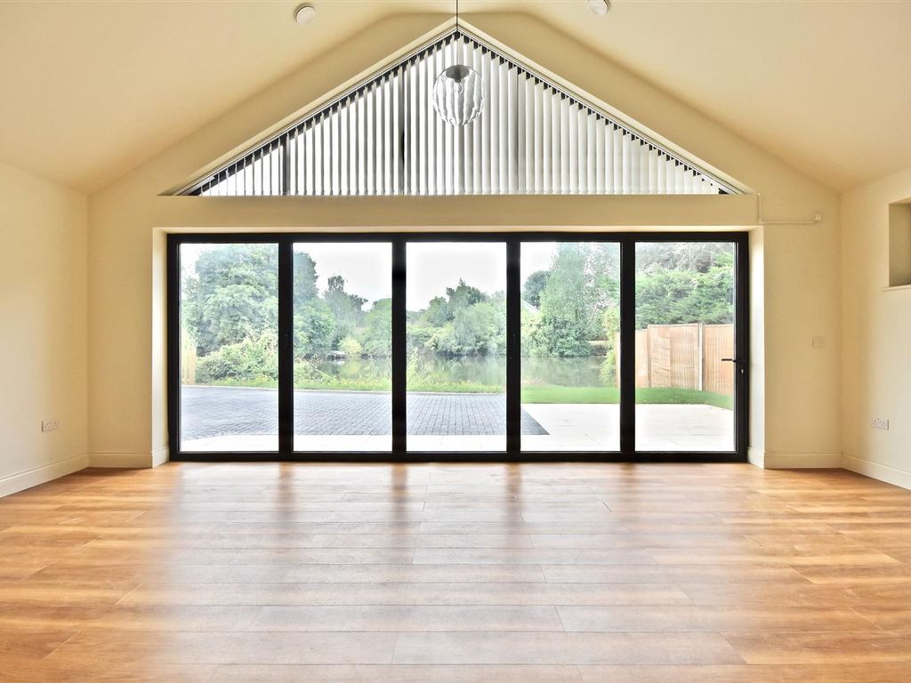 New home, 3 bed detached house for sale in The Chase, Ashtead KT21, £