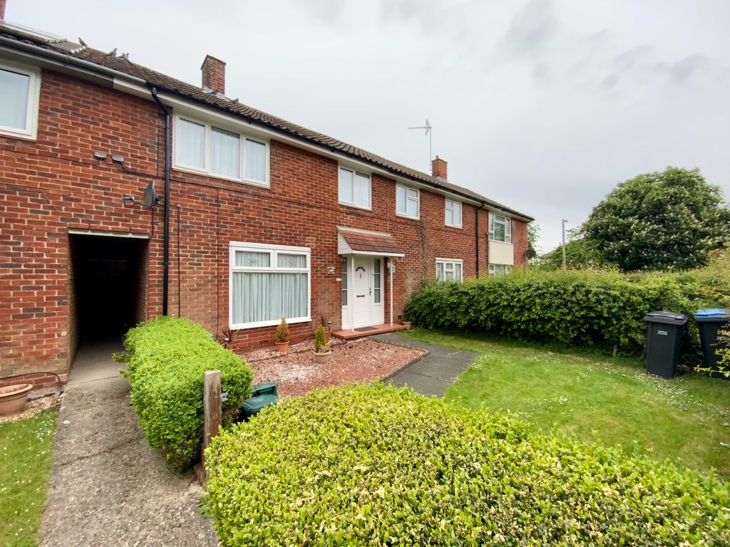 3 bed terraced house for sale in Carters Mead, Harlow CM17 Zoopla