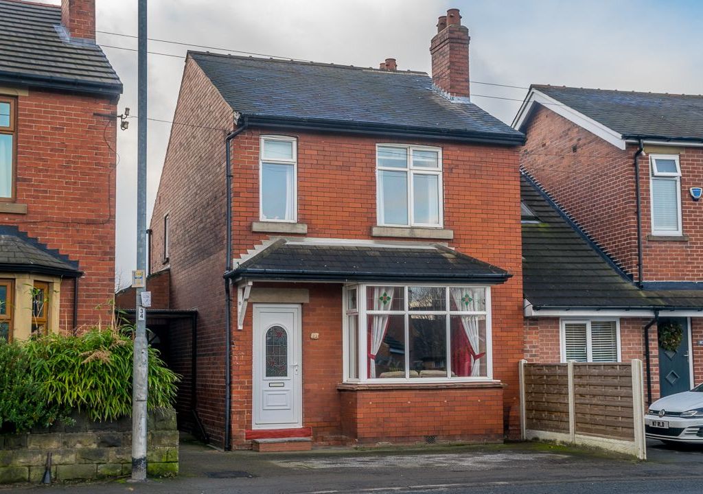 3 bed detached house for sale in Westfield Road, Horbury, Wakefield WF4