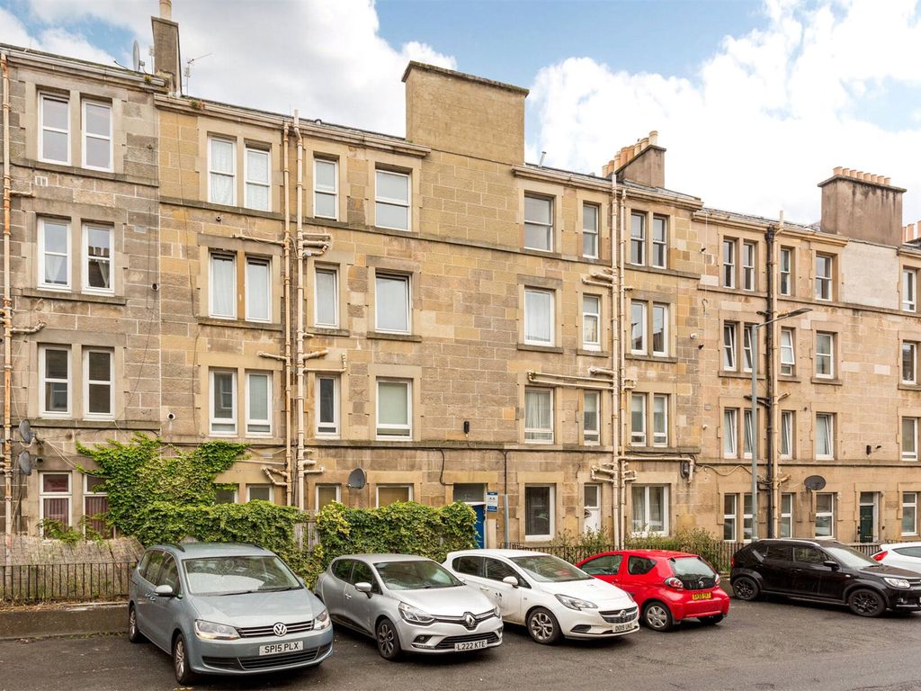 1 bed flat for sale in 12/9, Wardlaw Place, Edinburgh EH11, £