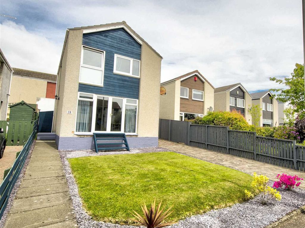 3 bed property for sale in Frankfield Place, Dalgety Bay, Dunfermline