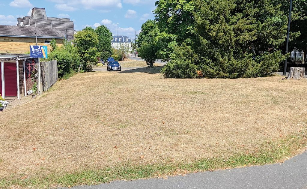 Land for sale in Oak Hall Park, Burgess Hill RH15 Zoopla