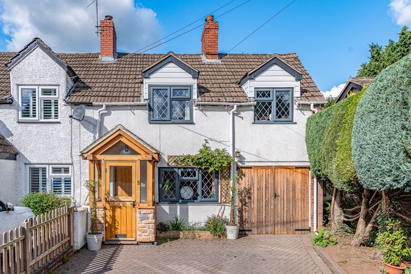 2 bed cottage for sale in Hinton Fields, Bournheath, Bromsgrove B61