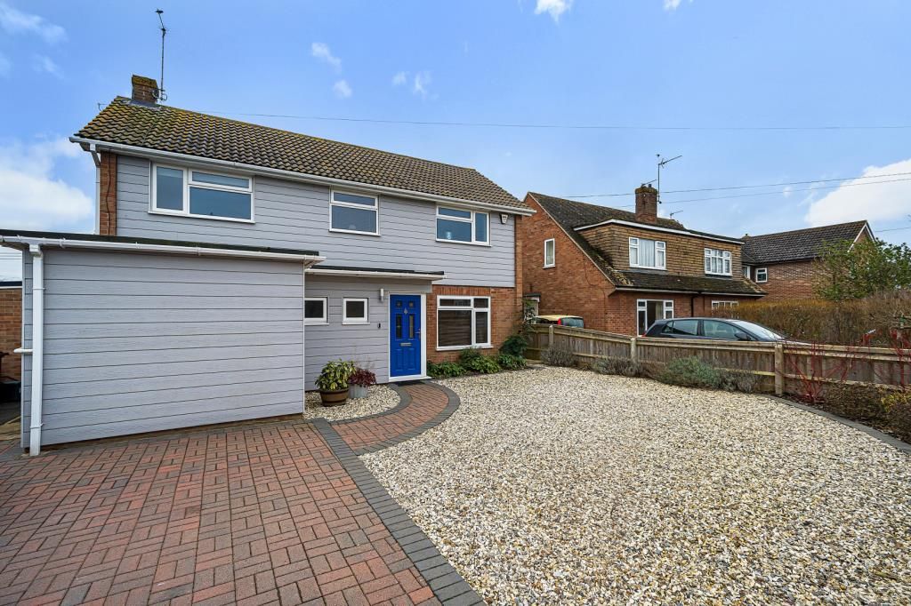 4 bed detached house for sale in Didcot, Oxfordshire OX11, £575,000