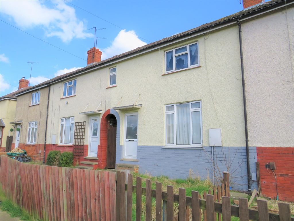 2 bed terraced house for sale in Linden Avenue, Kettering NN15 Zoopla