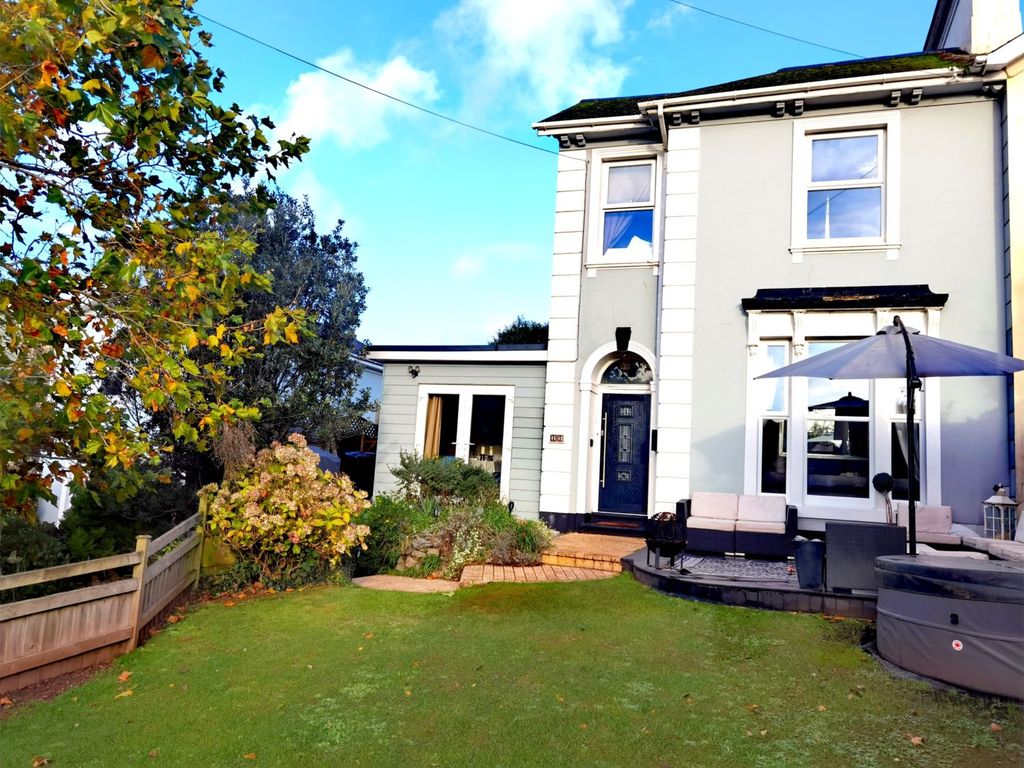 5 bed semidetached house for sale in Cleveland Road, Torquay TQ2, £