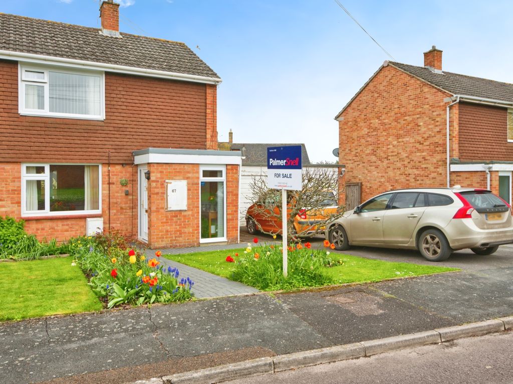 2 bed semidetached house for sale in Churchill Way, Taunton TA1, £