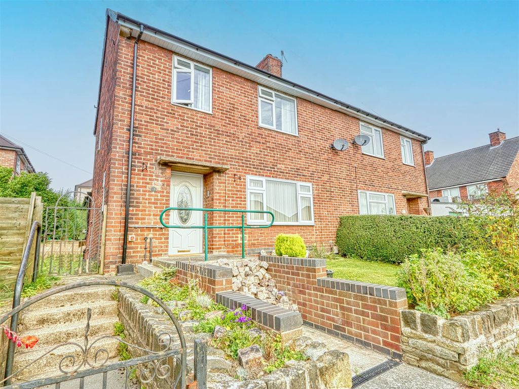 3 bed semidetached house for sale in Gypsy Lane, Old Whittington