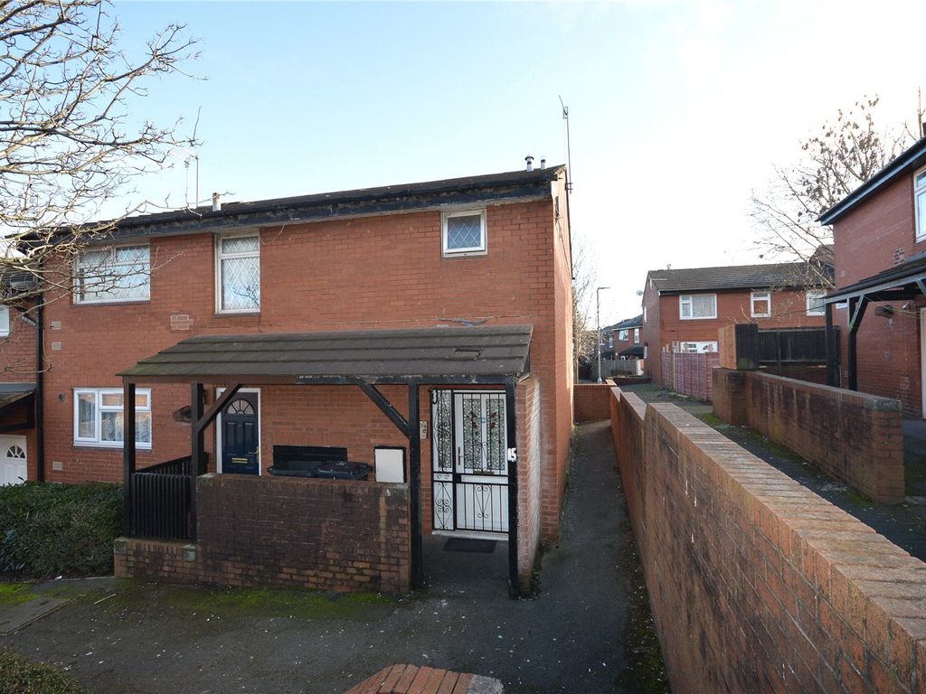 2 bed flat for sale in Flaxton Gardens, Leeds, West Yorkshire LS11 Zoopla