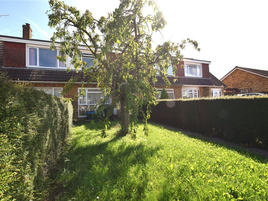 2 bed terraced house for sale in Longleat Avenue, Tuffley, Gloucester
