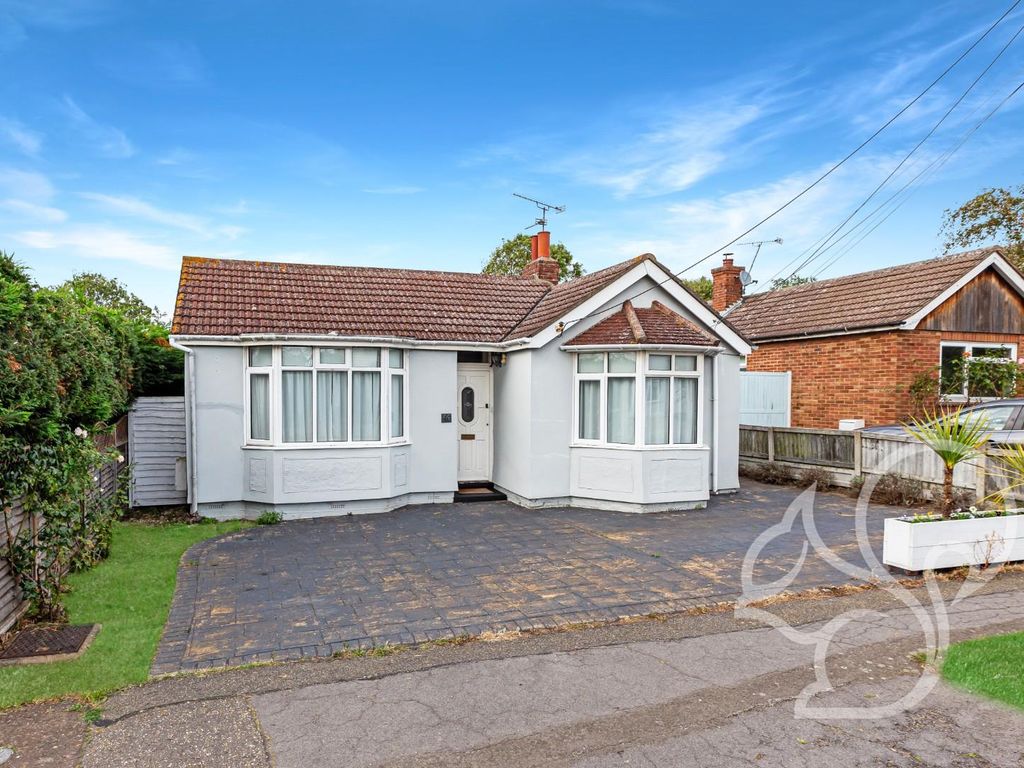 3 bed detached bungalow for sale in Victory Road, West Mersea