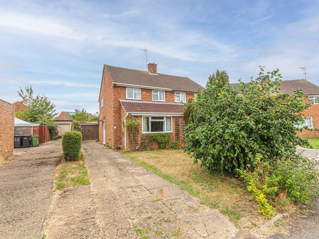 3 bed property for sale in Bramble Close, Leighton Buzzard LU7 Zoopla