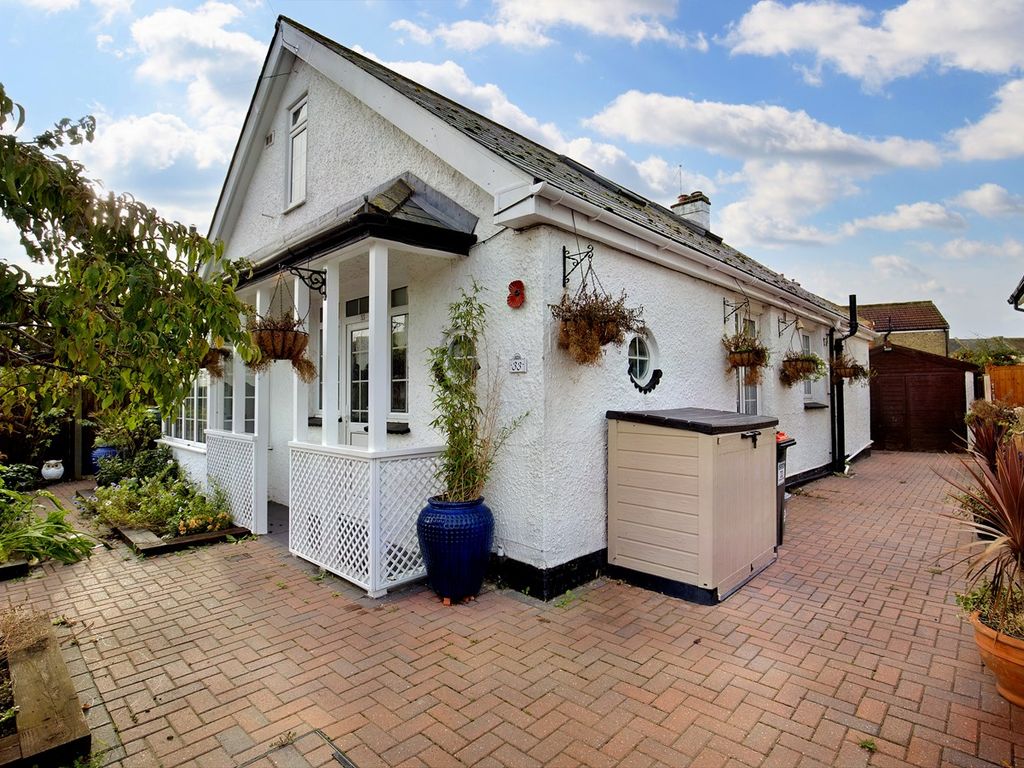4 bed detached bungalow for sale in Grand Drive, Herne Bay CT6, £