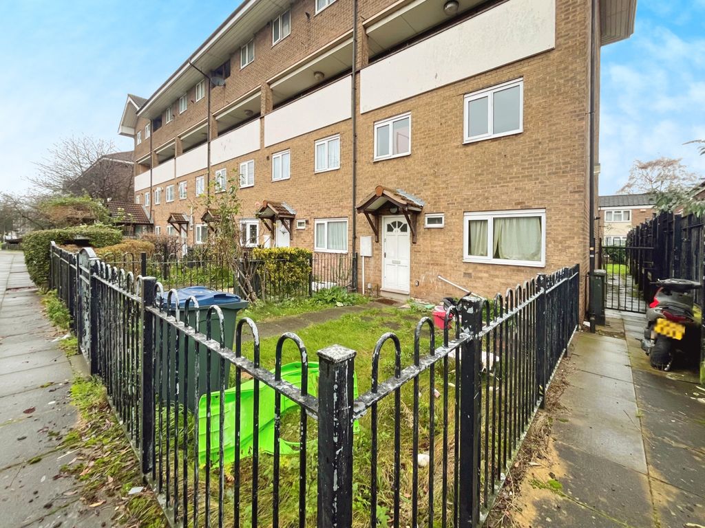 3 bed for sale in Lount Walk, Birmingham B19, £150,000 Zoopla