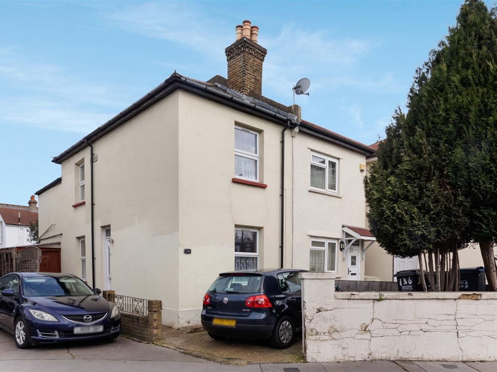 2 bed semidetached house for sale in Bensham Lane, Thornton Heath CR7