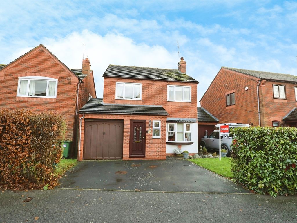 4 bed detached house for sale in Hopkins Way, Wellesbourne, Warwick