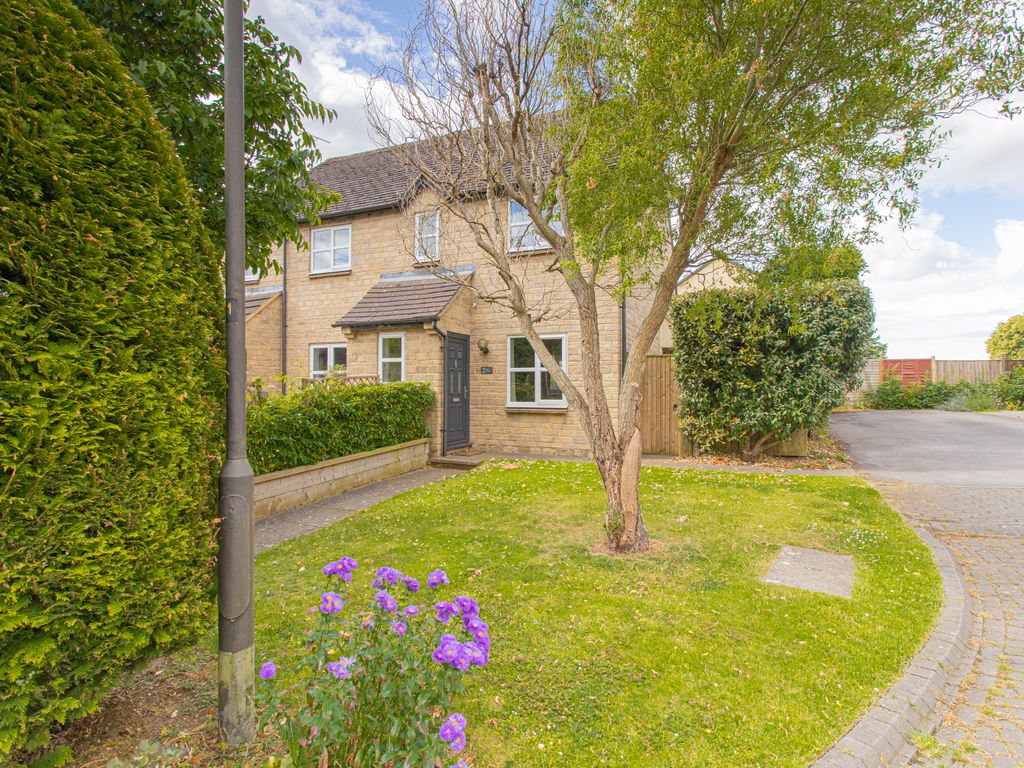 3 bed semidetached house for sale in Beech Tree Gardens, Tetbury GL8 Zoopla