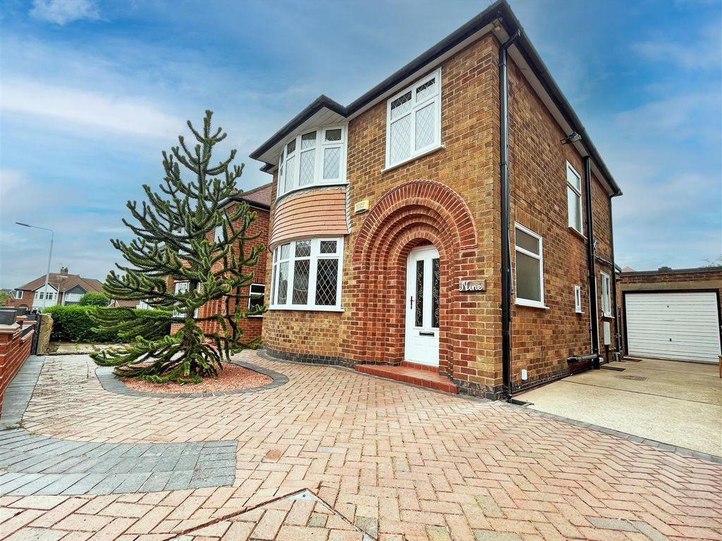 3 bed detached house to rent in Kingswell Road, Arnold, Nottingham NG5