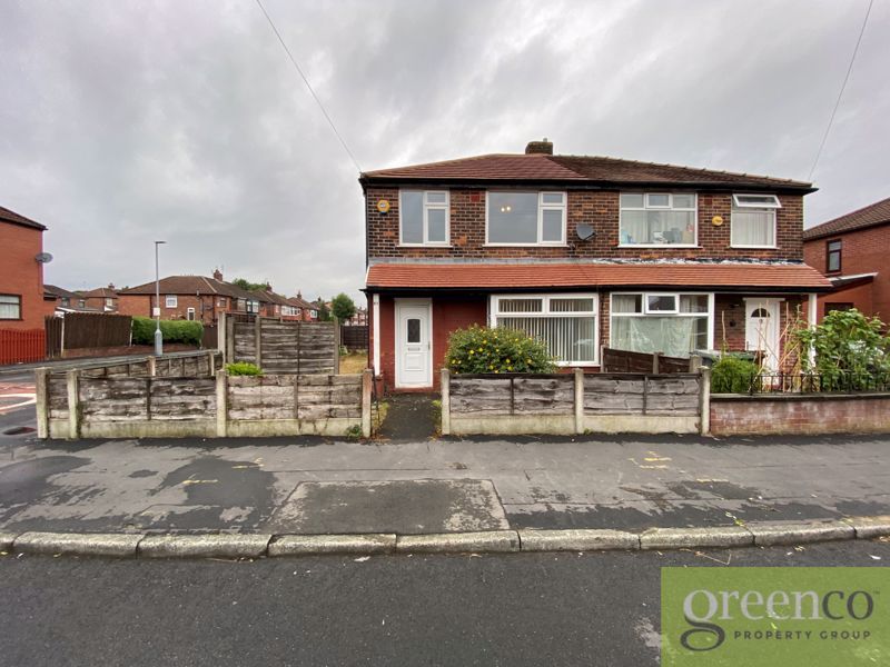 3 bed semidetached house to rent in Buckingham Road, Droylsden