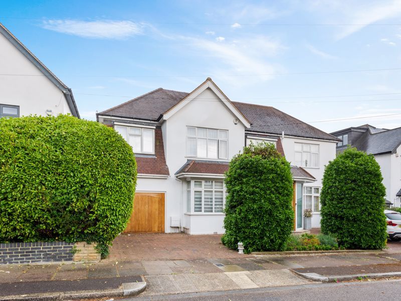 6 bed detached house for sale in Orchard Avenue, Finchley, London N3