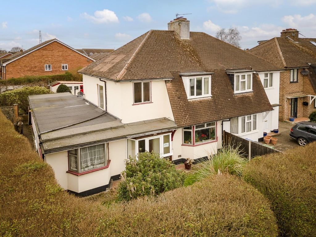 4 bed semidetached house for sale in Petersham Avenue, Byfleet, West