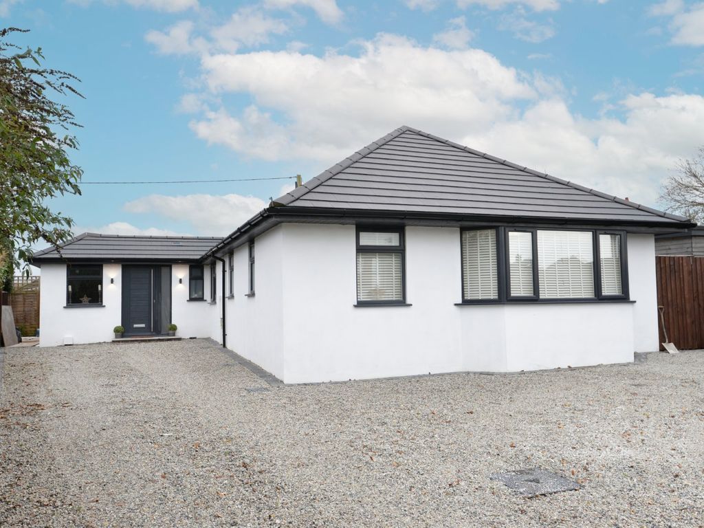 4 bed bungalow for sale in Kings Road, Ashley, New Milton BH25, £