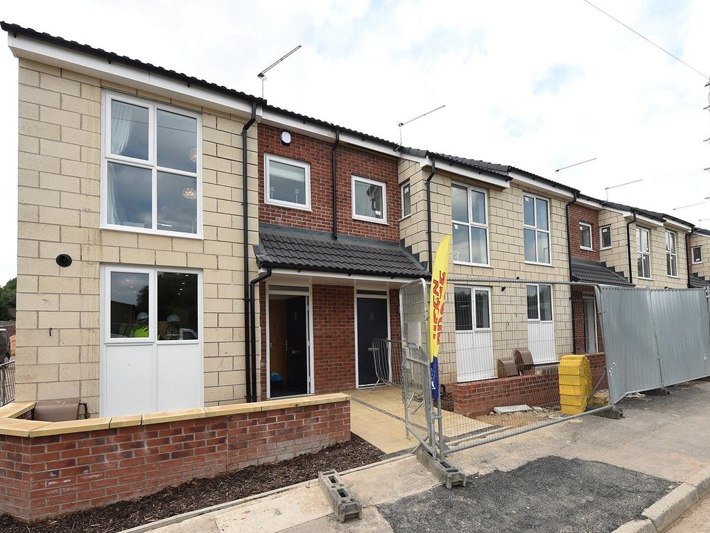 Wellyhole Street, Oldham OL4  