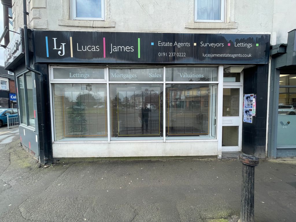 Retail premises to let in Astley Road, Whitley Bay NE25, £9,000 pa Zoopla