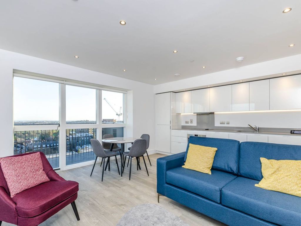 2 bed flat to rent in Master Court, Lyon Square, Harrow HA1 Zoopla