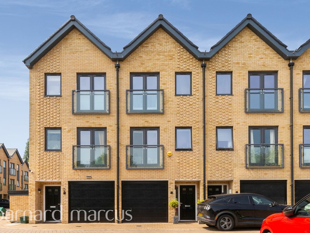 3 bed terraced house for sale in Peony Drive, Mitcham Junction, Mitcham