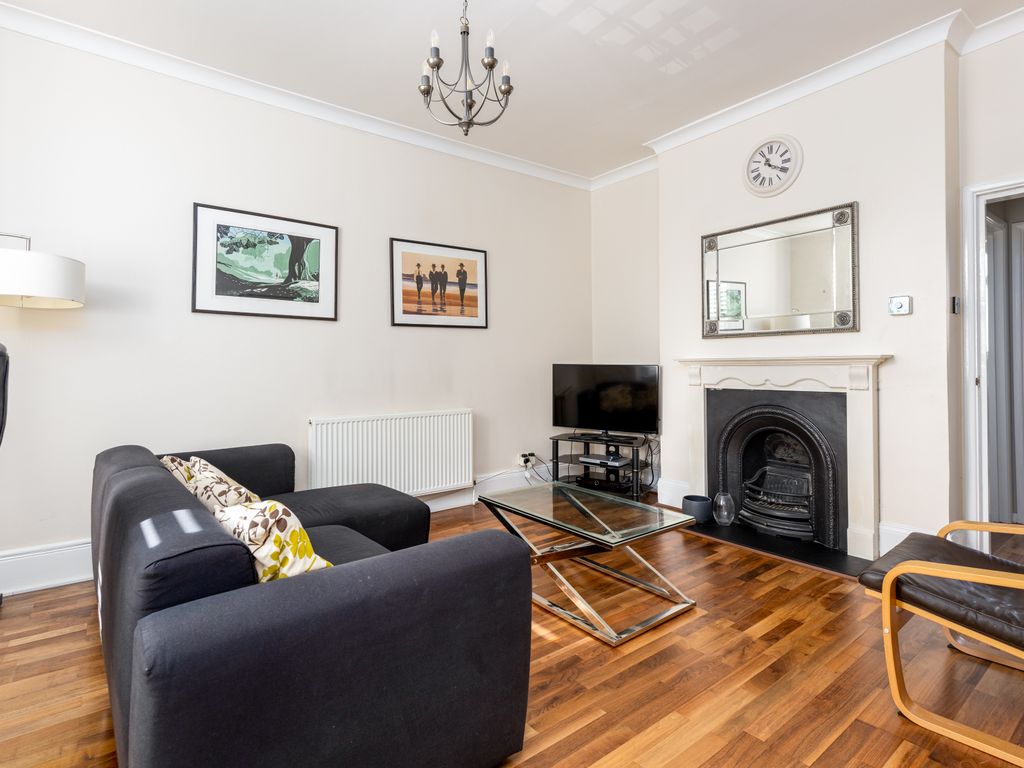 2 bed flat for sale in Blandford Road, London W5 Zoopla