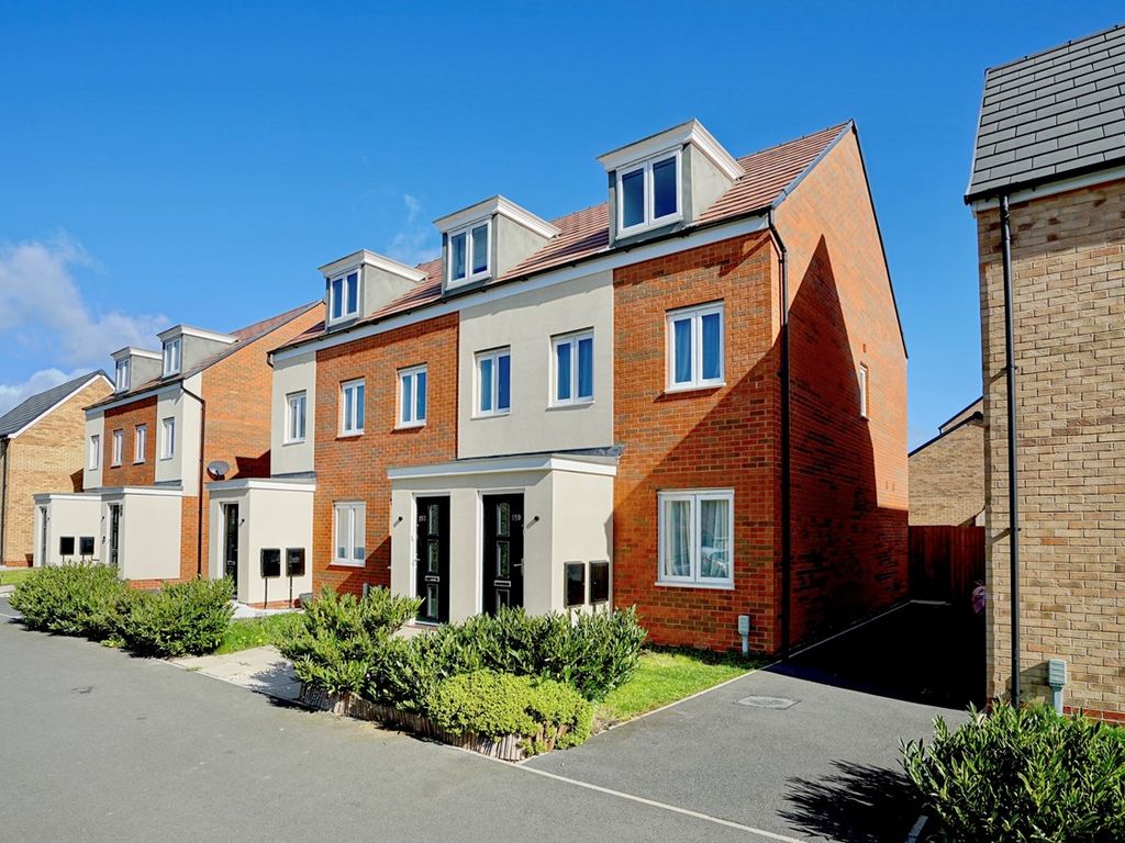 3 bed end terrace house for sale in Christie Drive, Hinchingbrooke Park