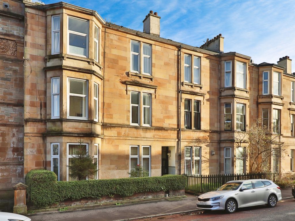 2 bed flat for sale in 65 Glenapp Street, Glasgow G41, £210,000 Zoopla